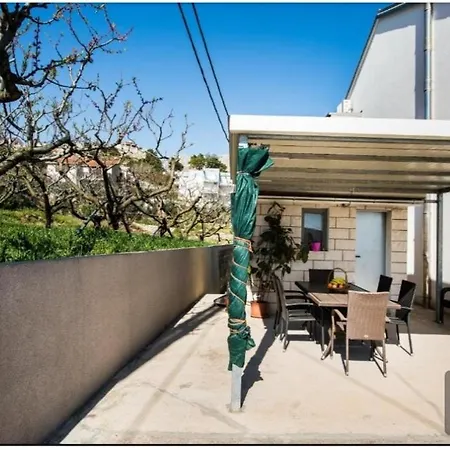 Apartmani Mila Podstrana Exterior photo