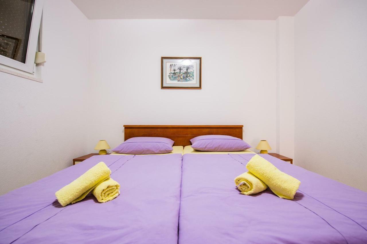 Apartment Mila Podstrana